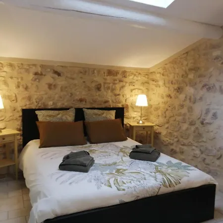 De L Ancienne Poste Holiday home Bourdic