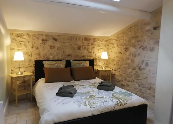 De L Ancienne Poste 펜션 Bourdic