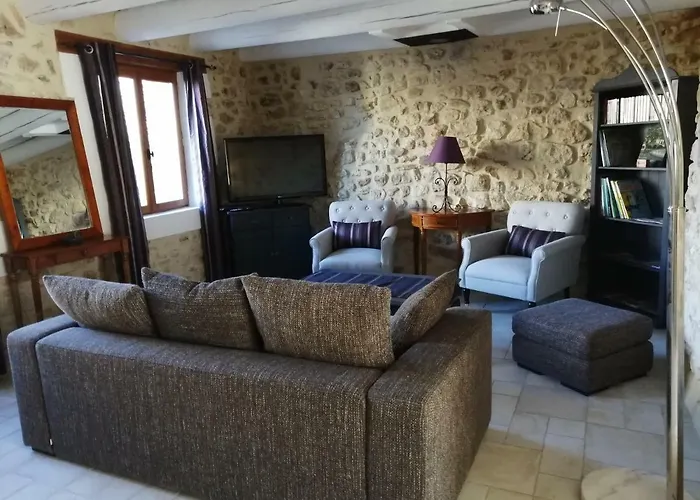 De L Ancienne Poste *